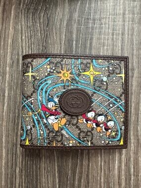 Gucci Disney Bi-Fold Wallet - Brown/Turquoise/Yellow